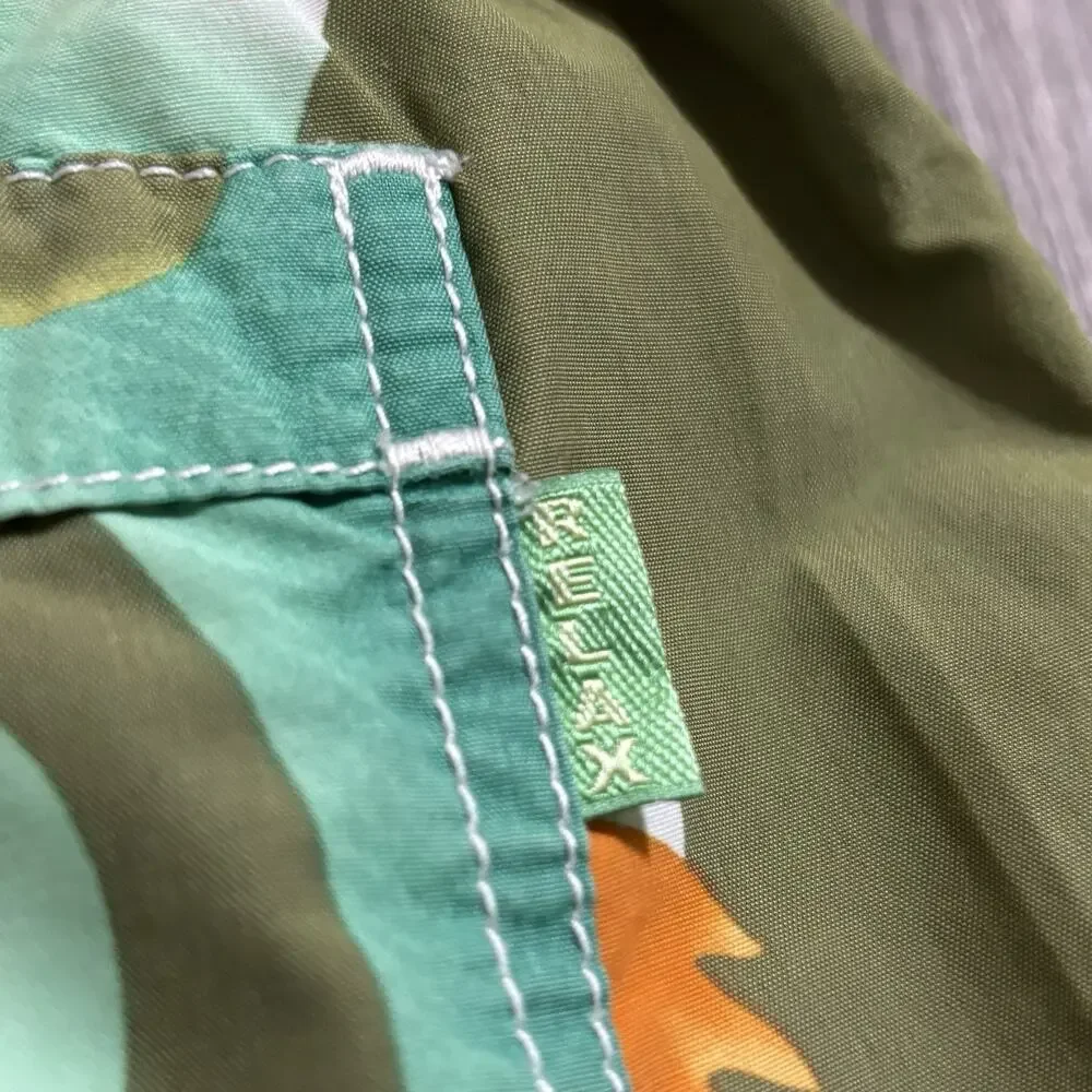 Tommy Bahama Swim Trunks Men’s Size L Green Orange White Floral Lined Pockets